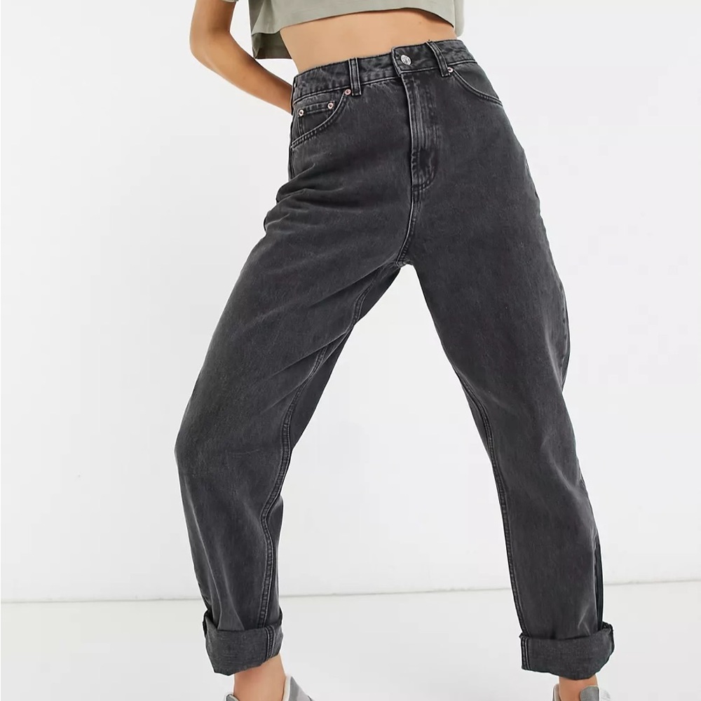 Black high waisted jeans